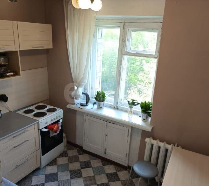 Сдаётся 3-комнатная квартира, 56.6 м²