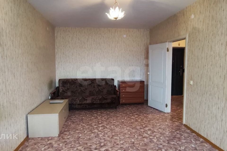Продаётся 1-комнатная квартира, 40.6 м²