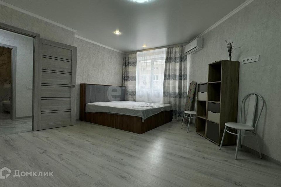 Продаётся 1-комнатная квартира, 39.7 м²