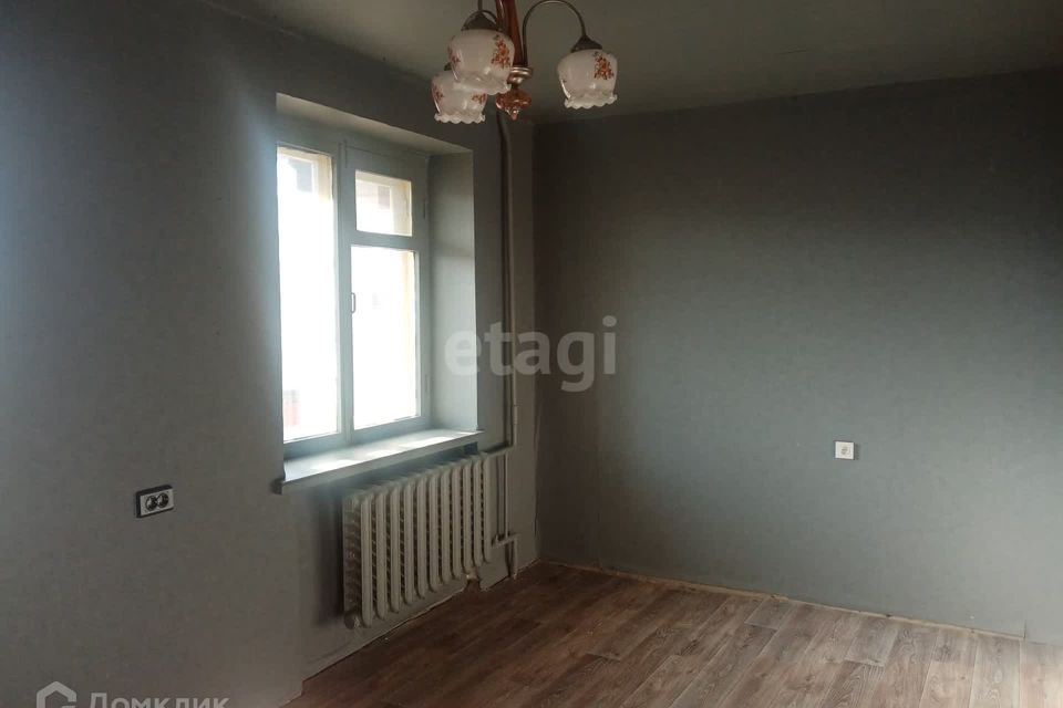 Продаётся 2-комнатная квартира, 40.5 м²
