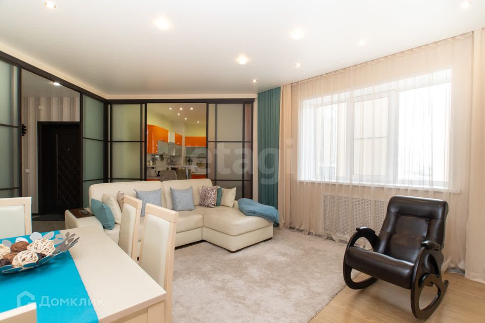 Продаётся 3-комнатная квартира, 92 м²