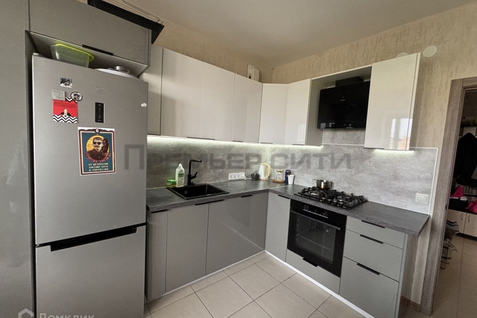 Продаётся 2-комнатная квартира, 60.9 м²