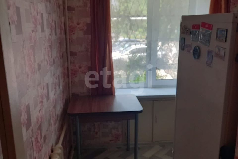 Продаётся 3-комнатная квартира, 61.6 м²