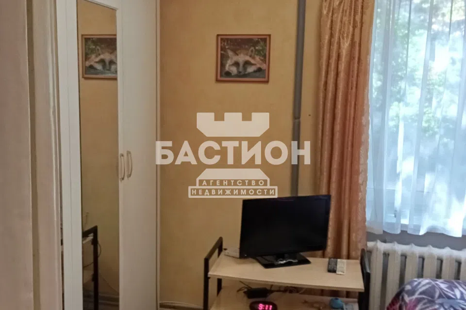 Продаётся 4-комнатная квартира, 85 м²