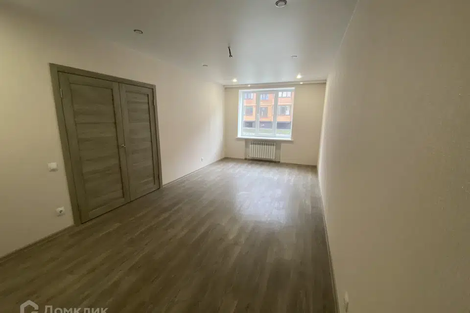 Продаётся 1-комнатная квартира, 46.7 м²