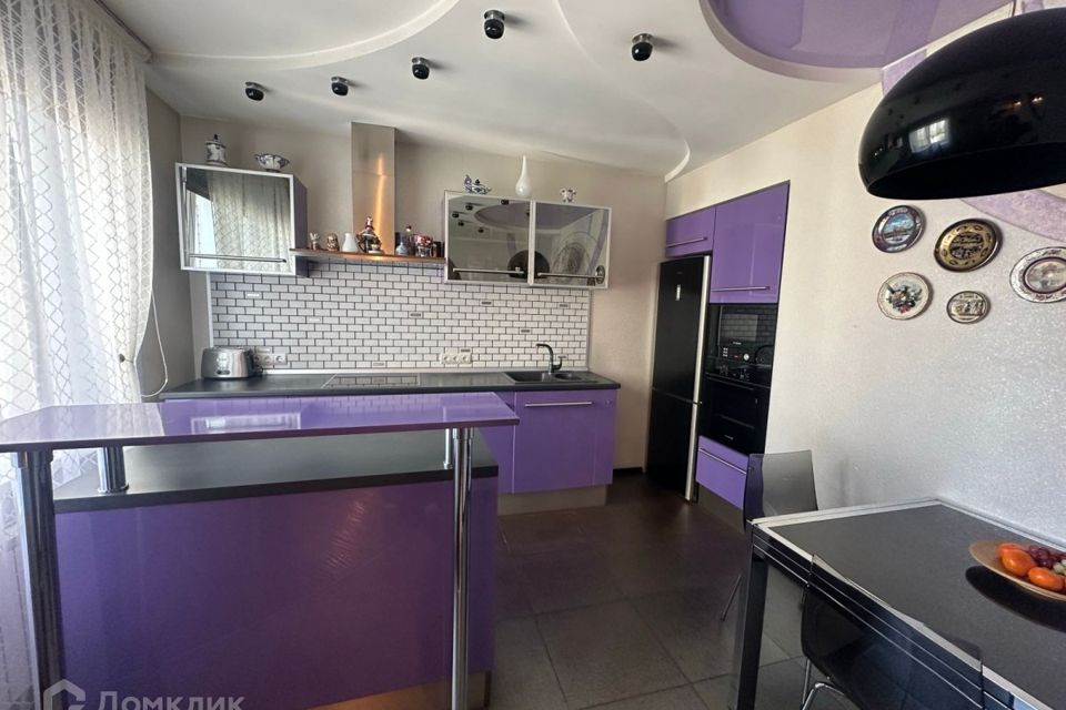 Продаётся 3-комнатная квартира, 84.2 м²