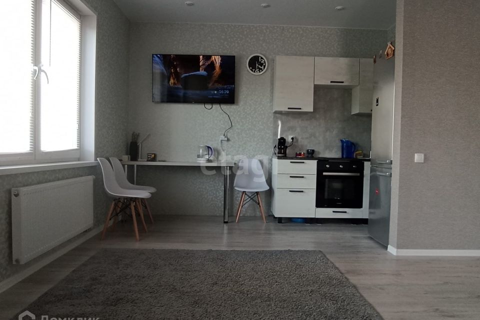 Сдаётся 2-комнатная квартира, 63 м²