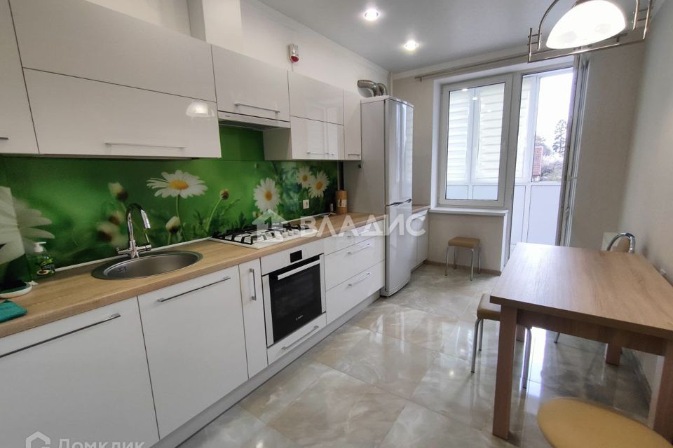 Продаётся 1-комнатная квартира, 40.7 м²