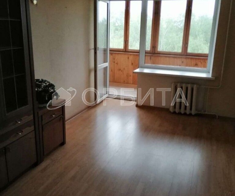 Продаётся 4-комнатная квартира, 70.1 м²
