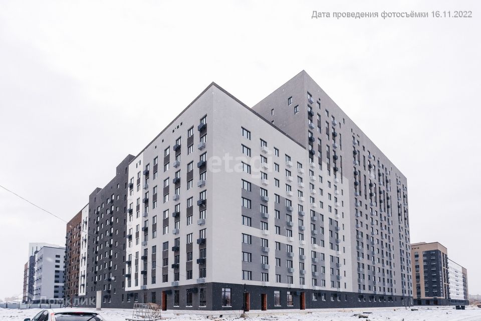 Продаётся 2-комнатная квартира, 69.8 м²
