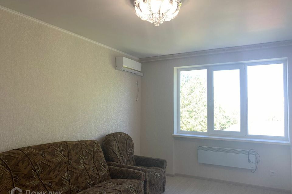 Продаётся 3-комнатная квартира, 50.4 м²