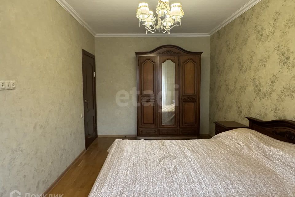 Сдаётся 3-комнатная квартира, 100 м²