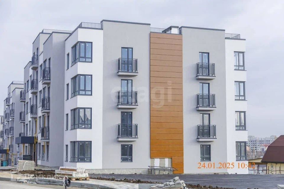 Продаётся 1-комнатная квартира, 43.78 м²