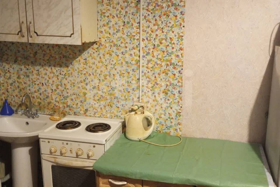 Продаётся комната в 1-комн. квартире, 19.3 м²