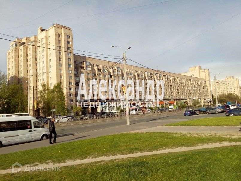 Продаётся 1-комнатная квартира, 42.5 м²
