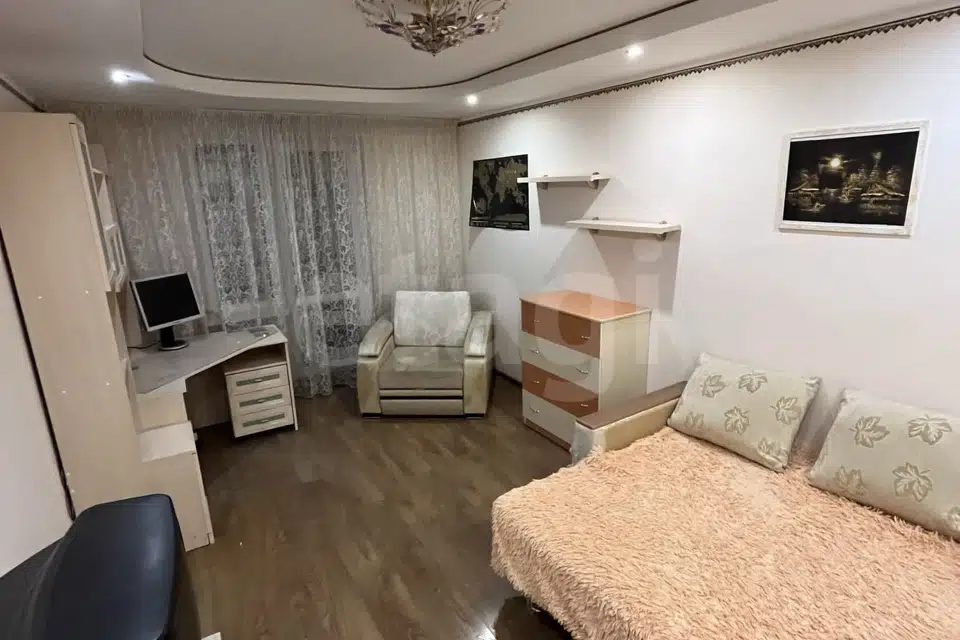 Продаётся 1-комнатная квартира, 38 м²