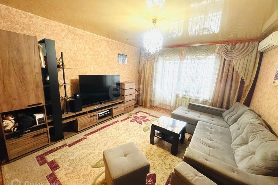 Продаётся 2-комнатная квартира, 61.3 м²