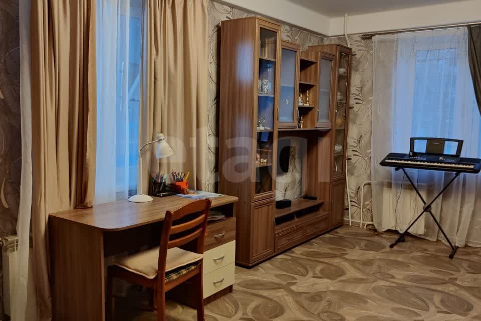 Продаётся 3-комнатная квартира, 75.9 м²