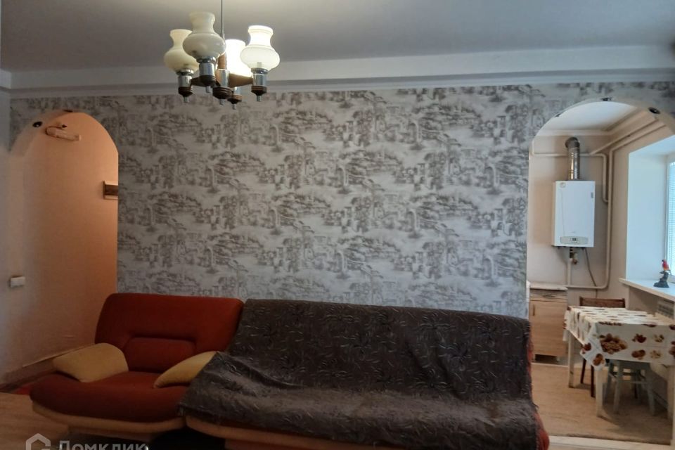 Продаётся 3-комнатная квартира, 60 м²