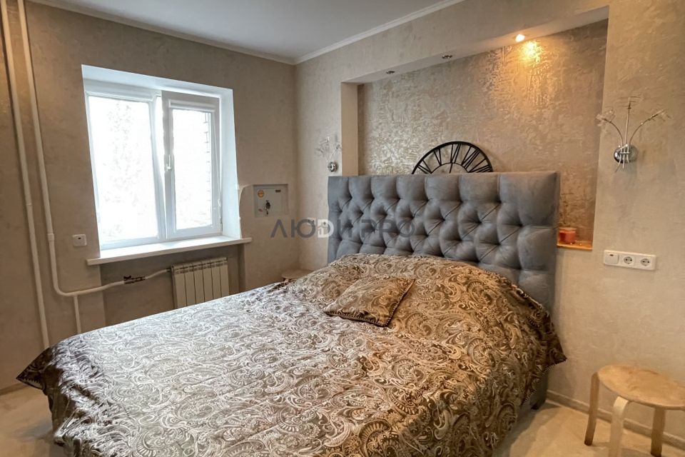 Продаётся 2-комнатная квартира, 72.8 м²