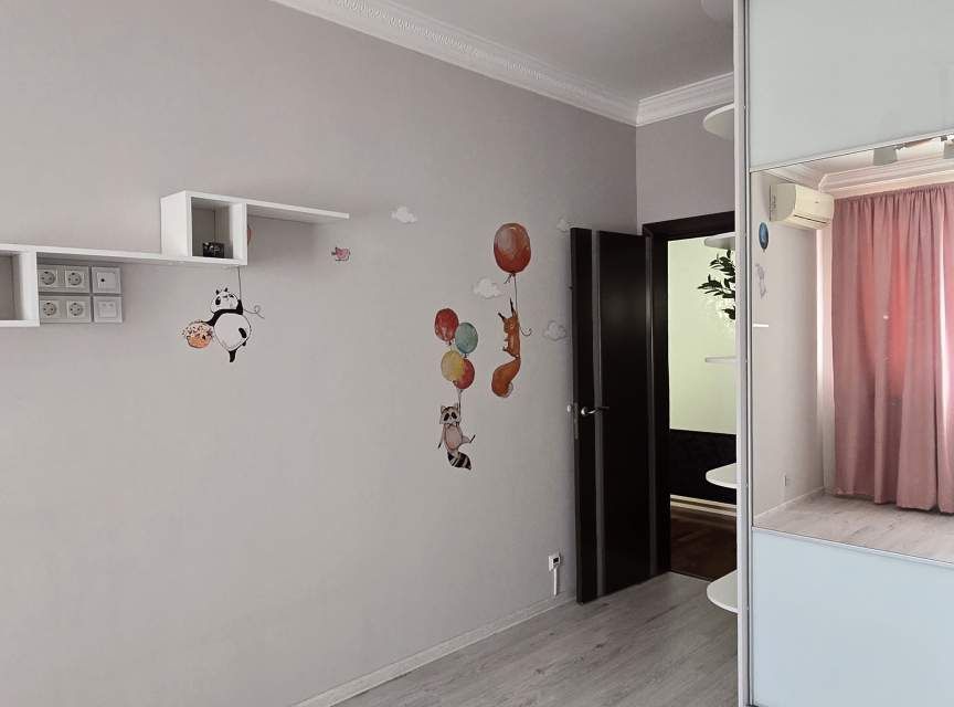Сдаётся 2-комнатная квартира, 69.4 м²