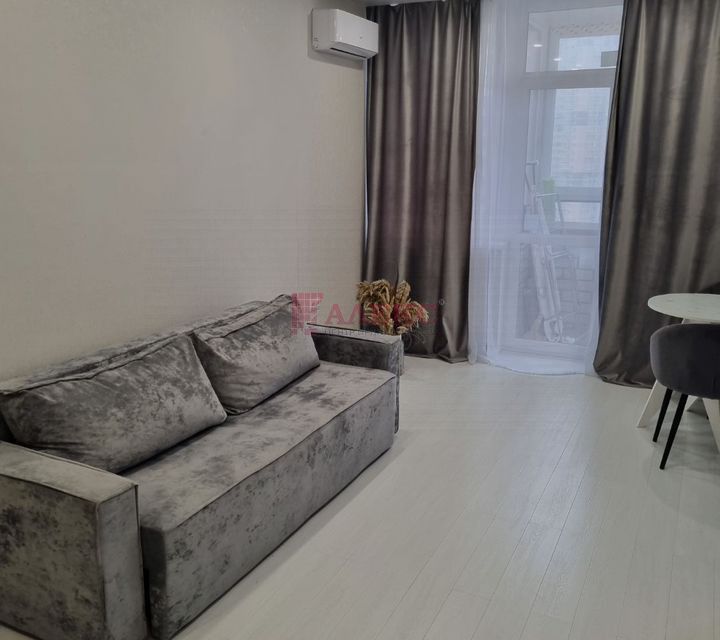 Сдаётся 1-комнатная квартира, 37 м²