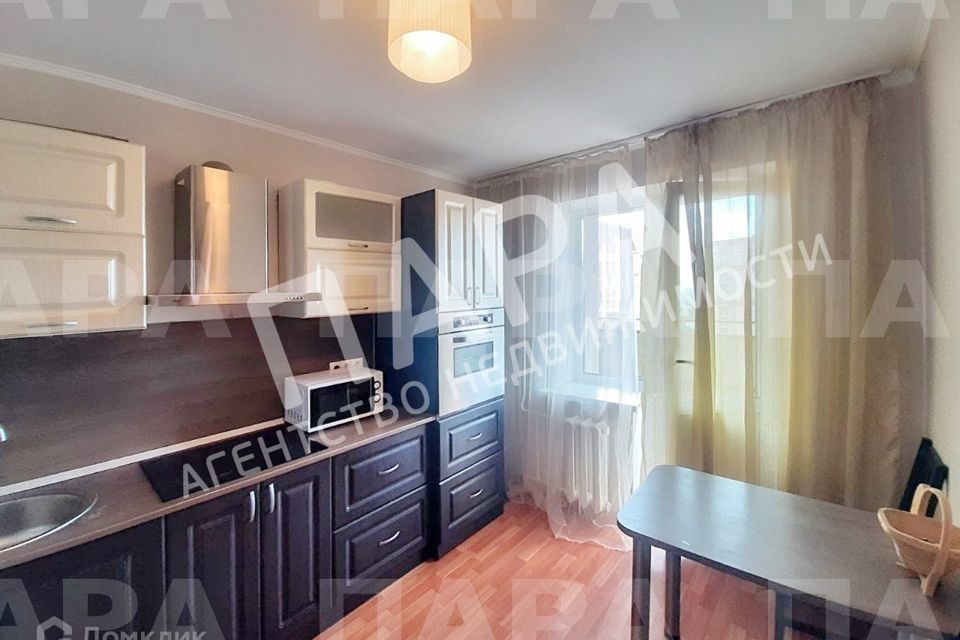 Сдаётся 2-комнатная квартира, 49 м²