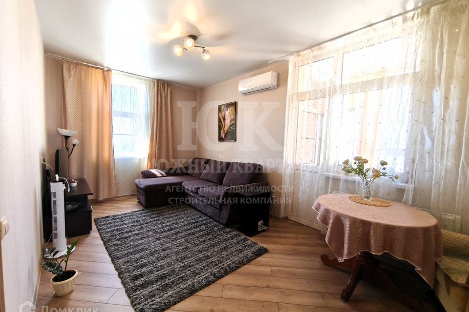 Продаётся 1-комнатная квартира, 39.5 м²