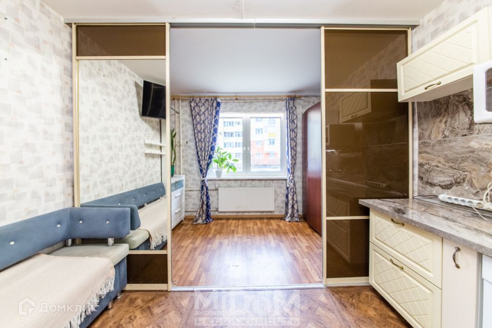 Продаётся 1-комнатная квартира, 41.3 м²