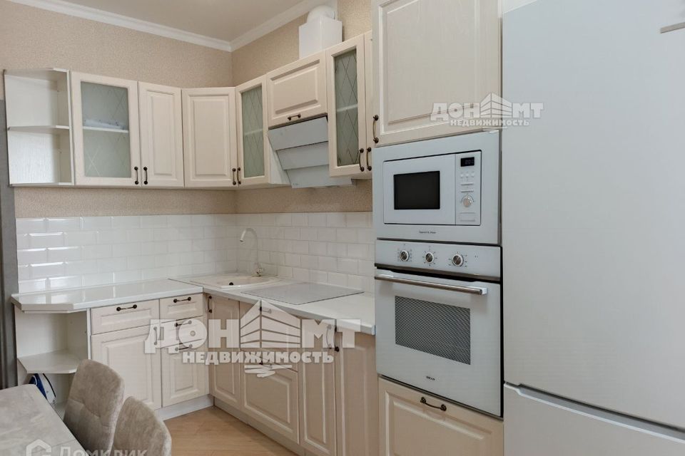 Продаётся 1-комнатная квартира, 43.5 м²