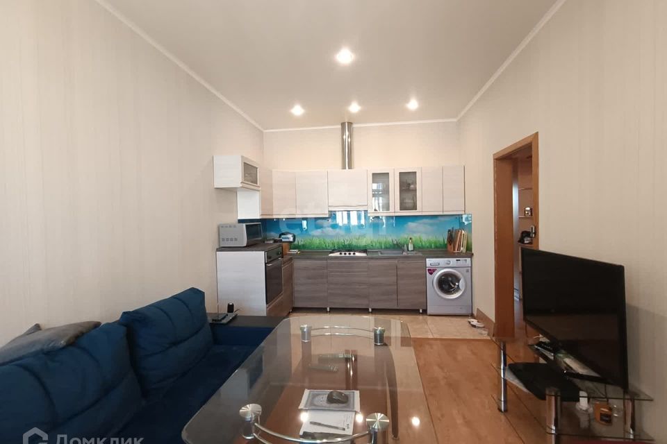 Продаётся 2-комнатная квартира, 73 м²