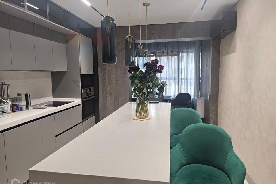 Продаётся 2-комнатная квартира, 71 м²