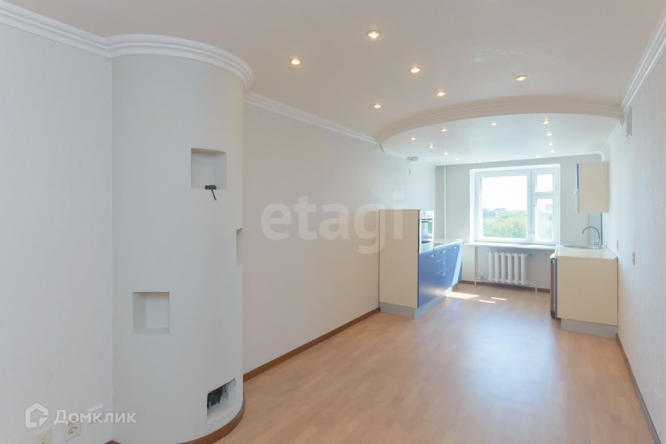 Продаётся 2-комнатная квартира, 72.2 м²