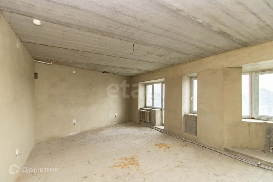 Продаётся 2-комнатная квартира, 95.3 м²