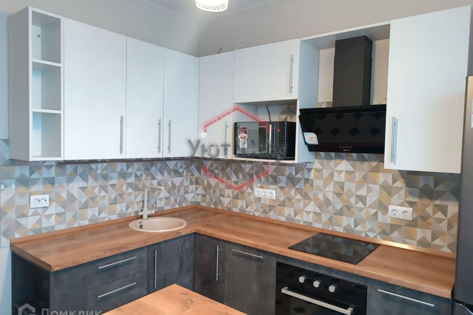 Сдаётся 2-комнатная квартира, 52 м²