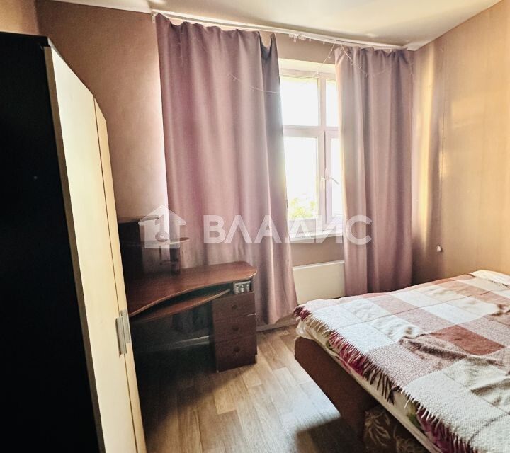 Продаётся 1-комнатная квартира, 42 м²