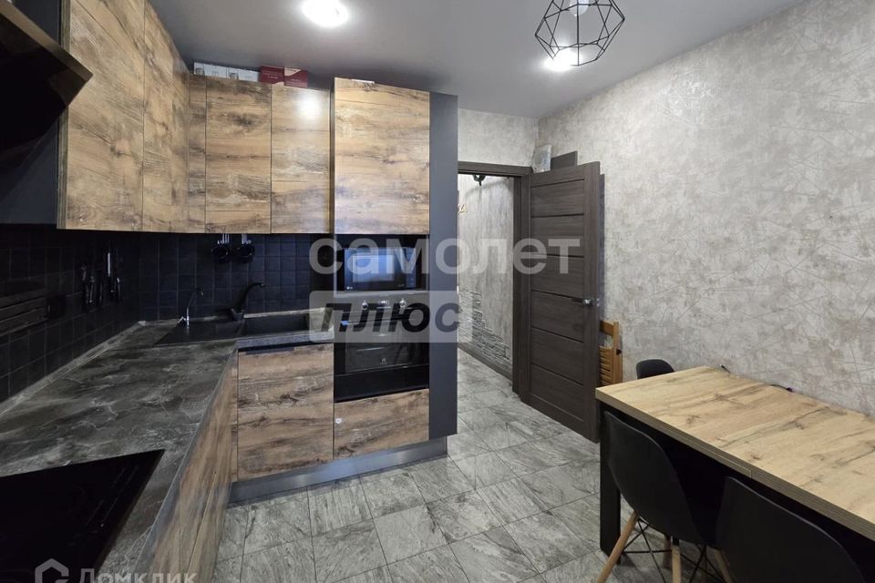 Продаётся 2-комнатная квартира, 59.3 м²