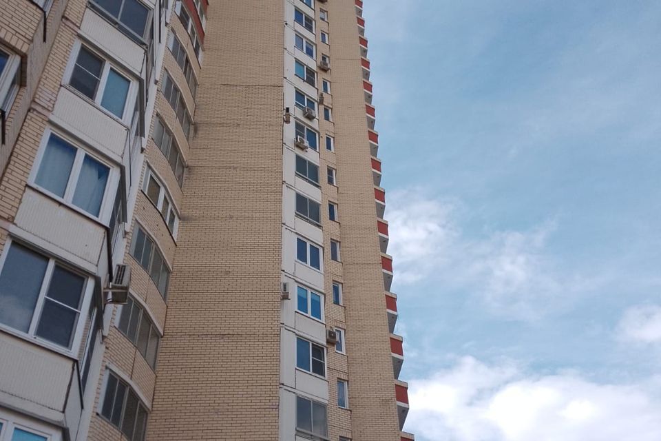 Продаётся 3-комнатная квартира, 83.3 м²