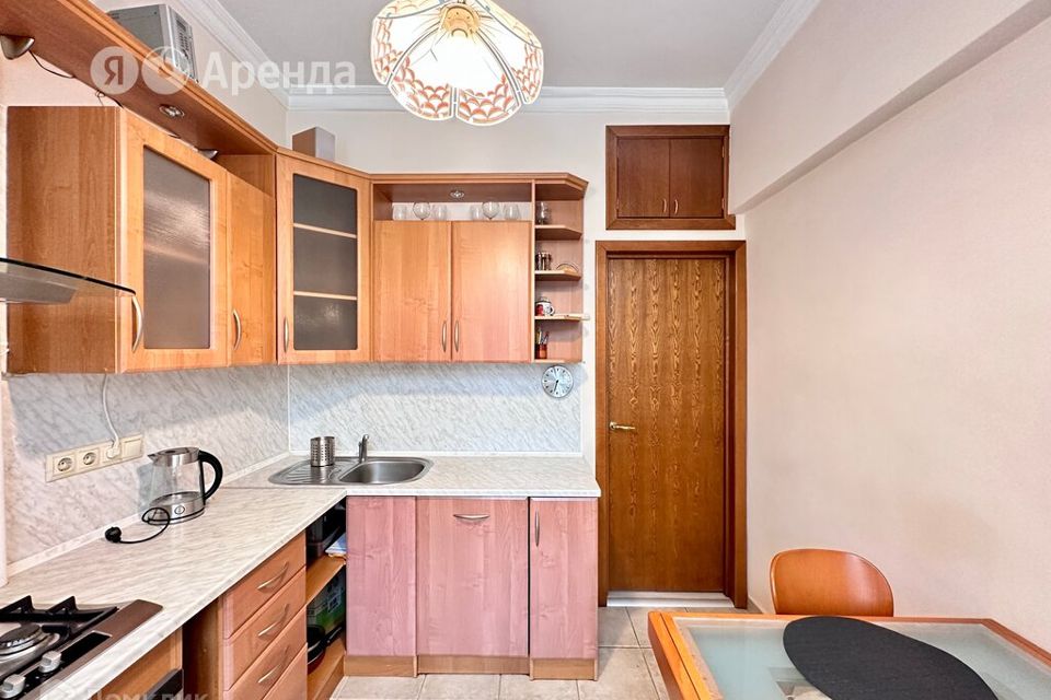 Сдаётся 2-комнатная квартира, 60 м²