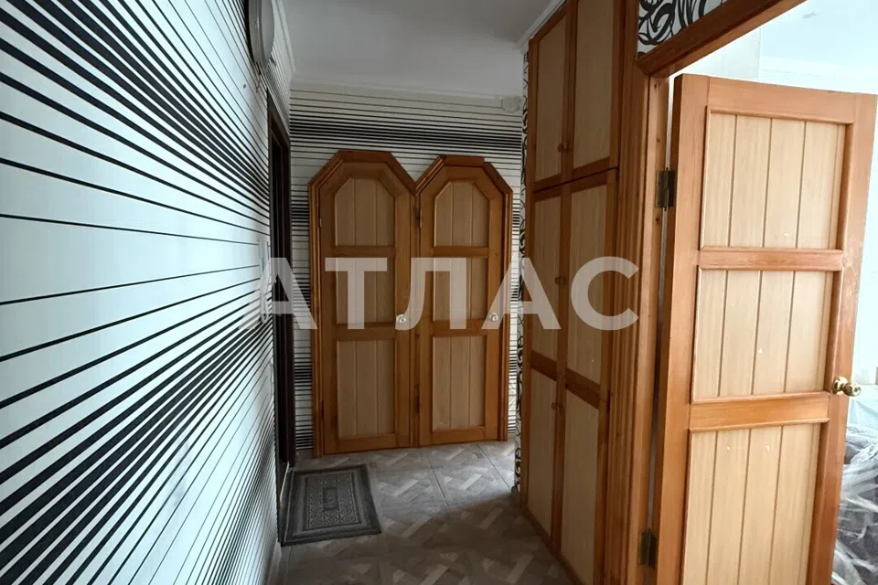 Продаётся 3-комнатная квартира, 63.3 м²