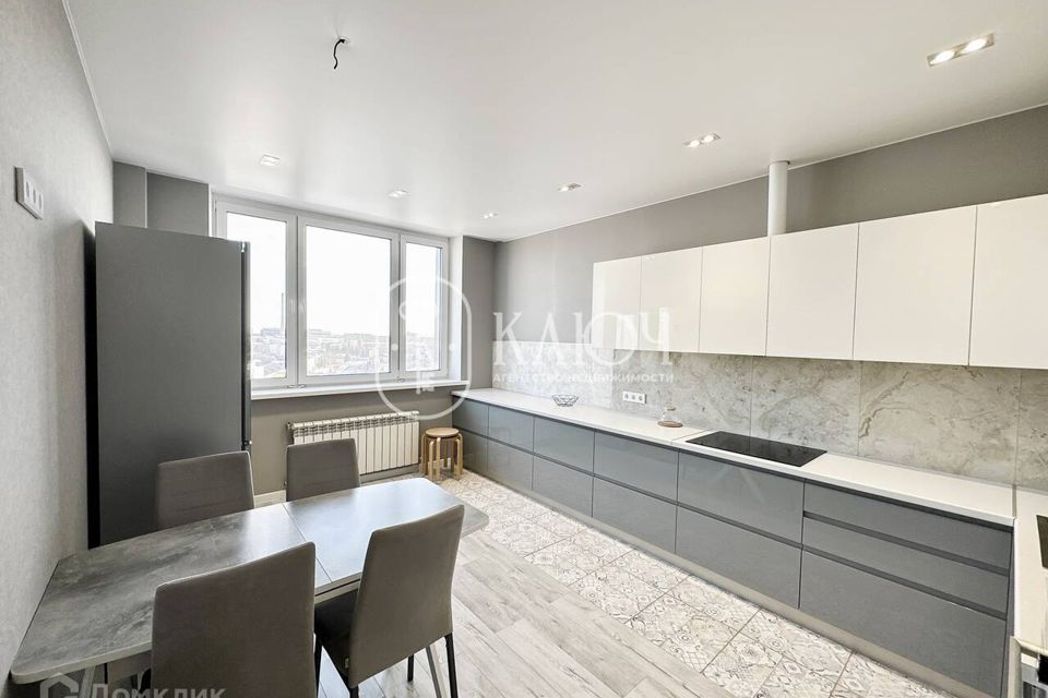 Продаётся 3-комнатная квартира, 101.4 м²