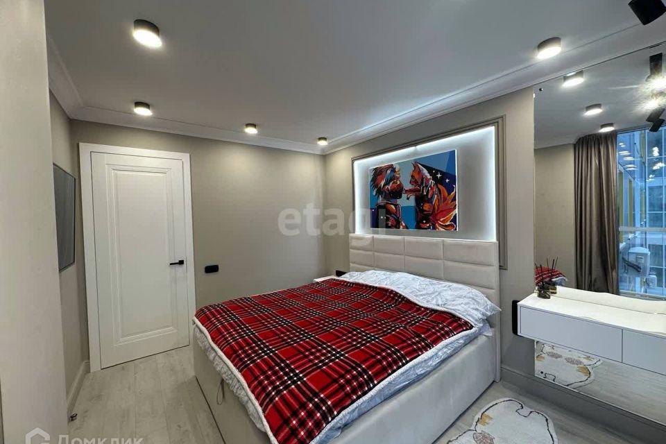 Продаётся 1-комнатная квартира, 47.2 м²