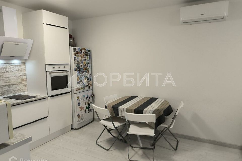 Продаётся 2-комнатная квартира, 59.6 м²
