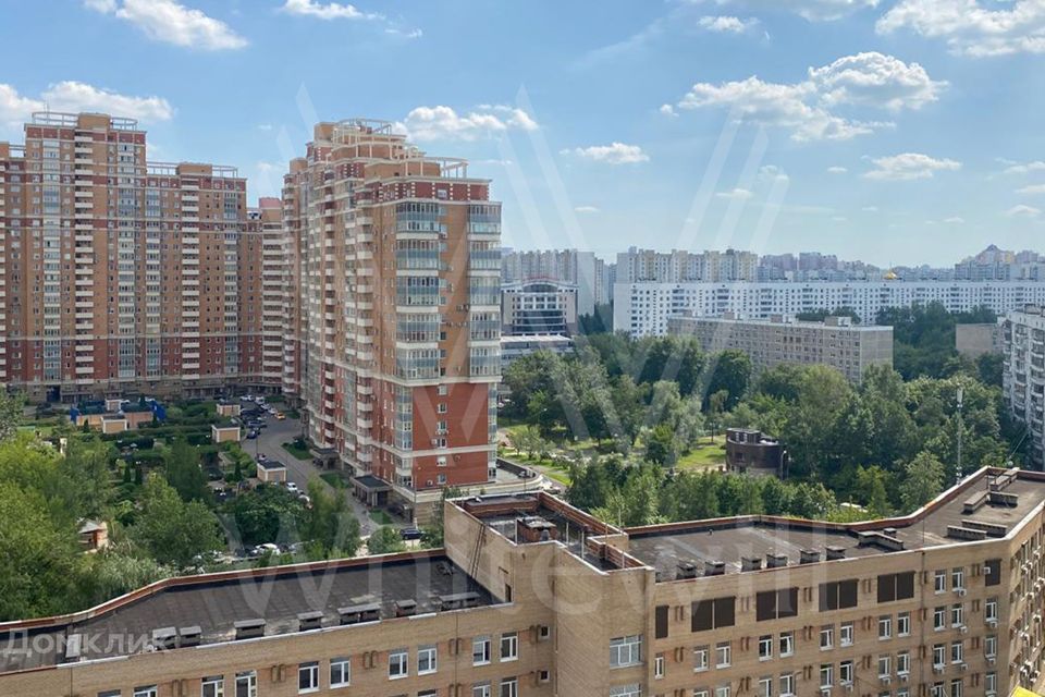 Продаётся 3-комнатная квартира, 81.8 м²