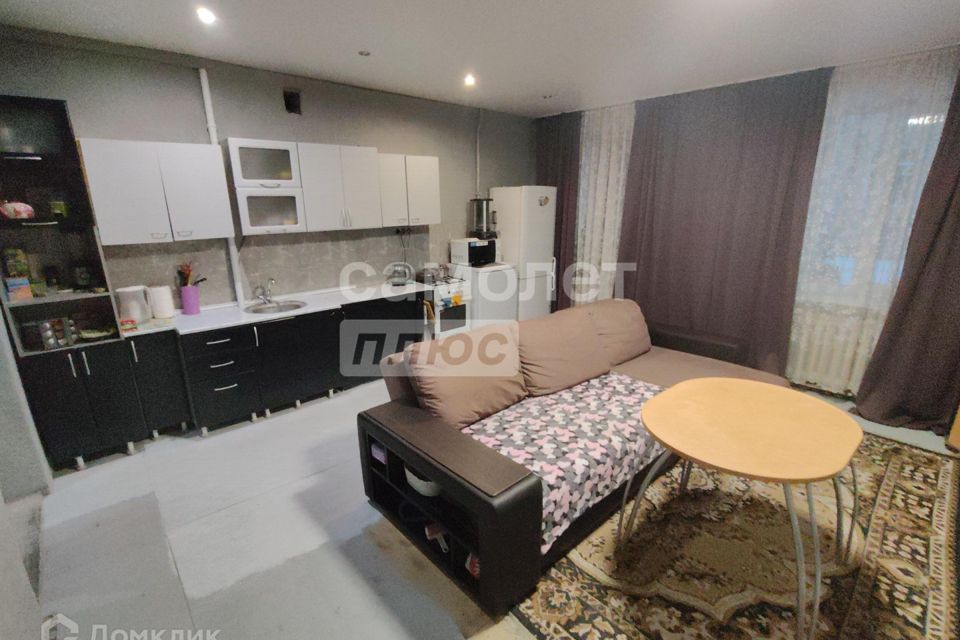 Продаётся 3-комнатная квартира, 68.8 м²