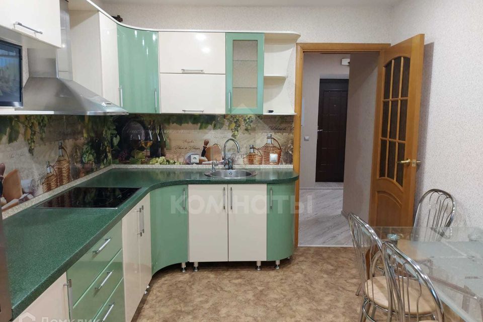 Продаётся 2-комнатная квартира, 63 м²
