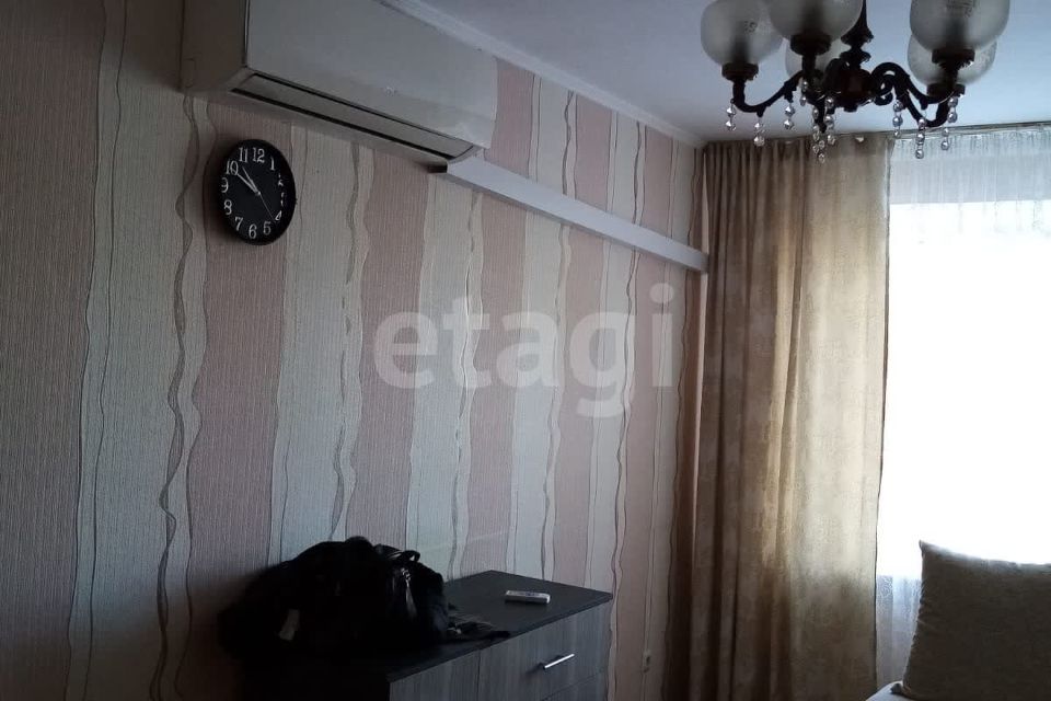 Продаётся 3-комнатная квартира, 58.8 м²