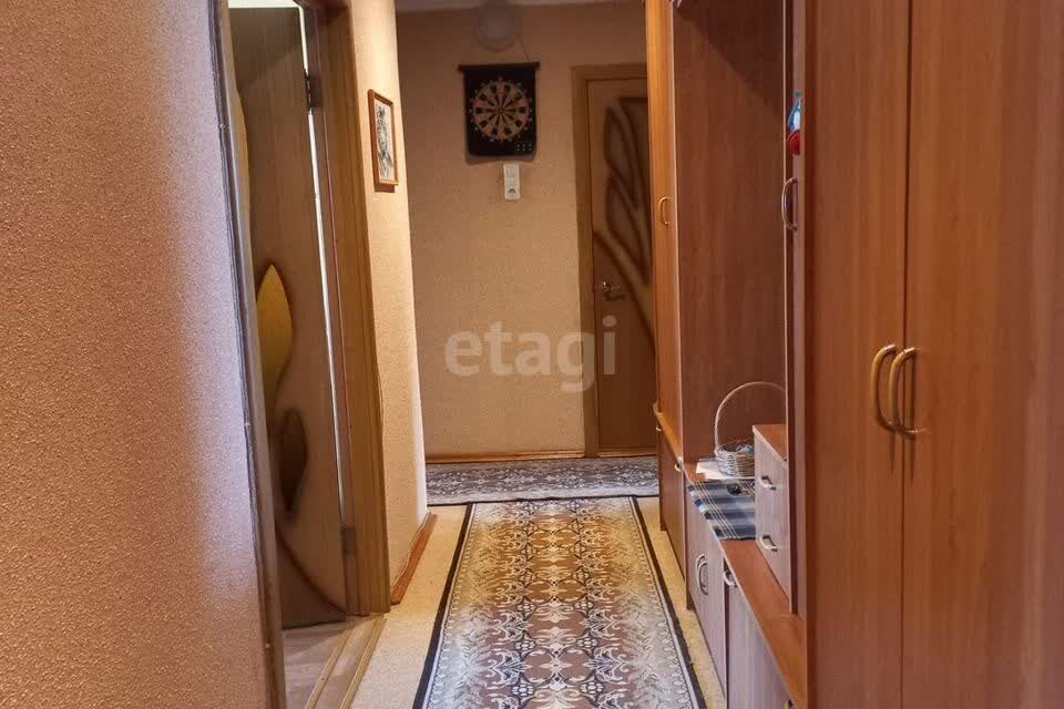 Продаётся 3-комнатная квартира, 61.5 м²