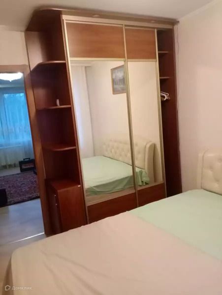 Сдаётся 4-комнатная квартира, 50 м²