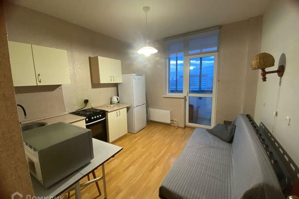 Продаётся 1-комнатная квартира, 41.3 м²